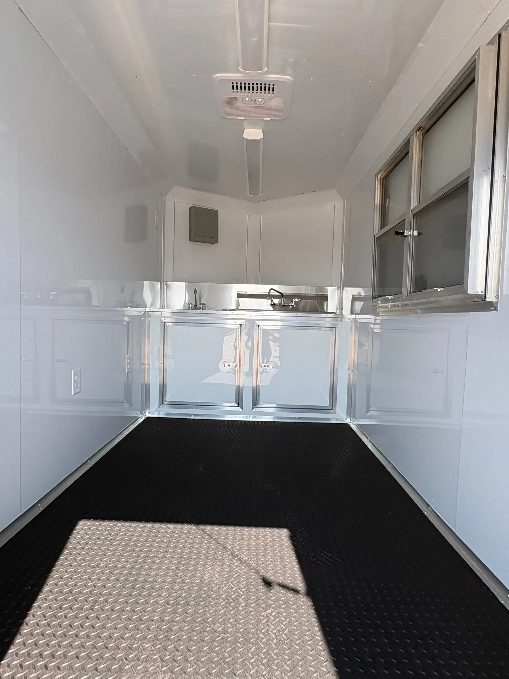 7x12 Vending With sink package XTREME TRAILER SALES