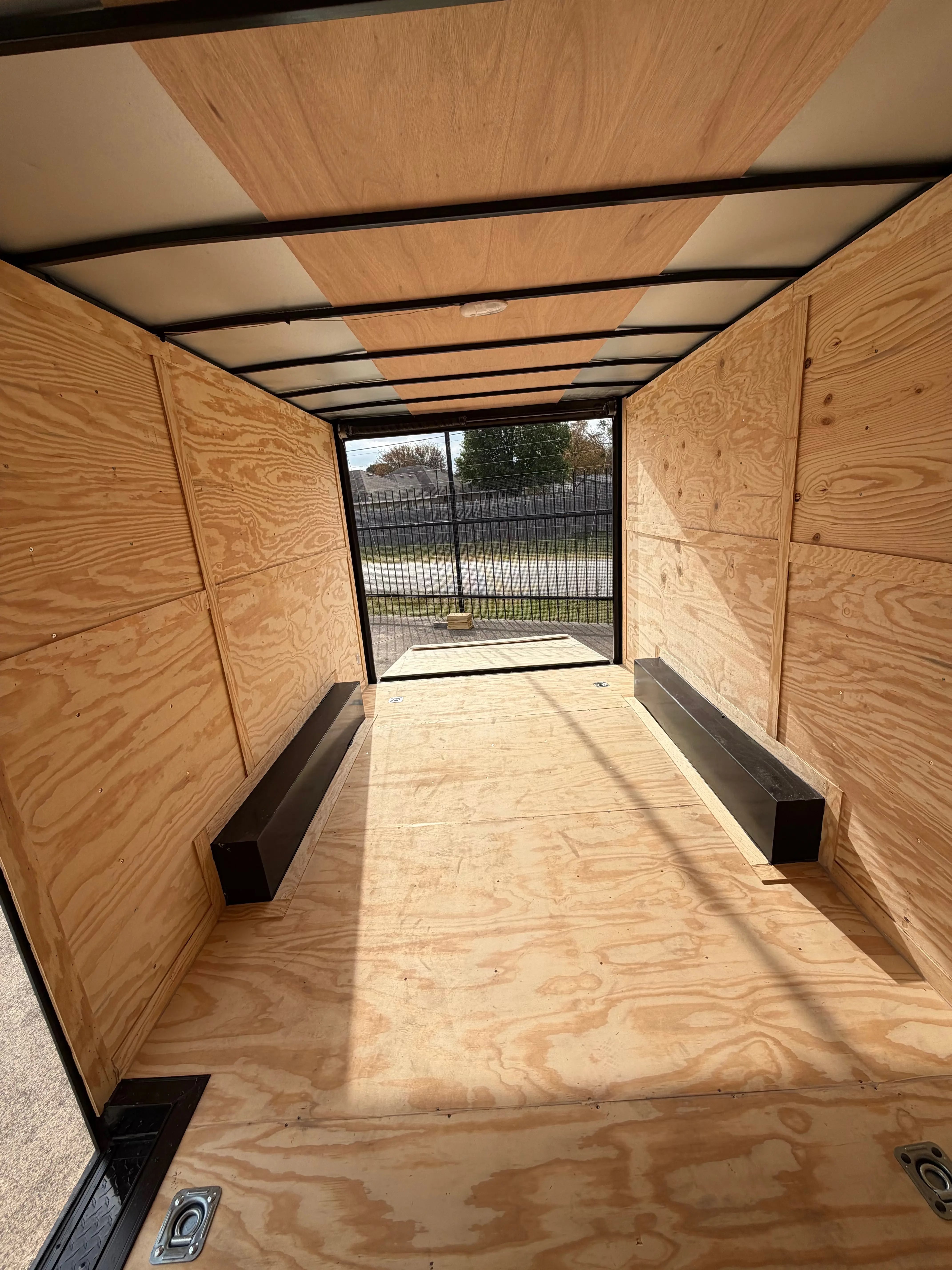 8.5X16 WHITE ENCLOSED CARGO W/WING My Store