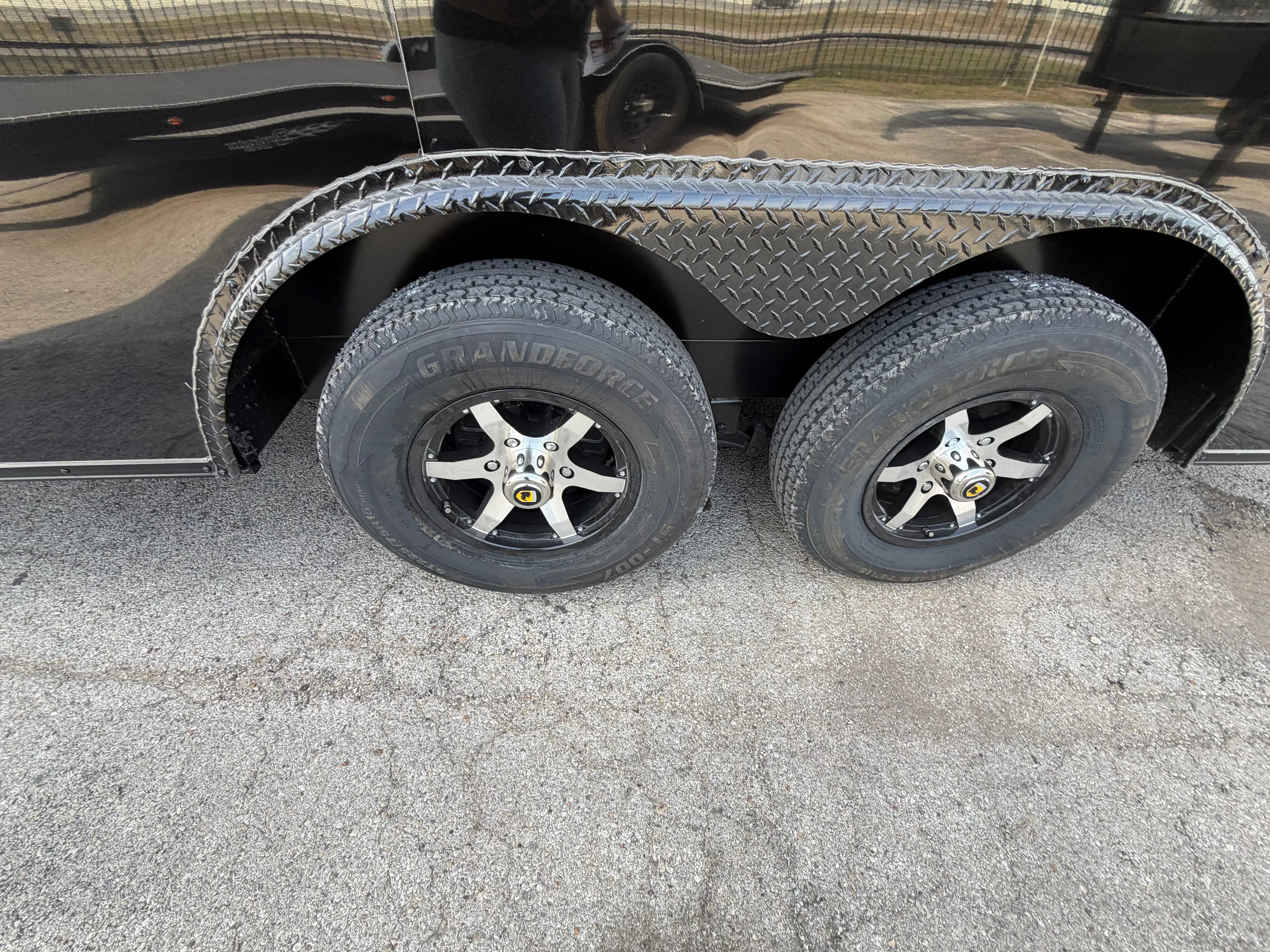 8.5X16 BLACKOUT ENCLOSED CARGO W/WING My Store