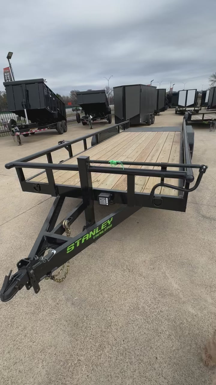 83X20 14k Equipment Hauler Round Pipe Utility